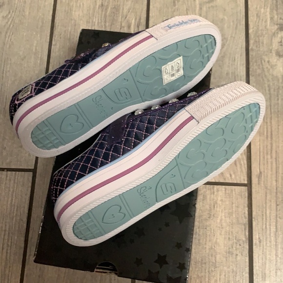 NWB Skechers Limited edition twinkle toes - Picture 4 of 6